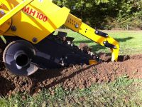 MH100-Excavator-mounted-trencher4